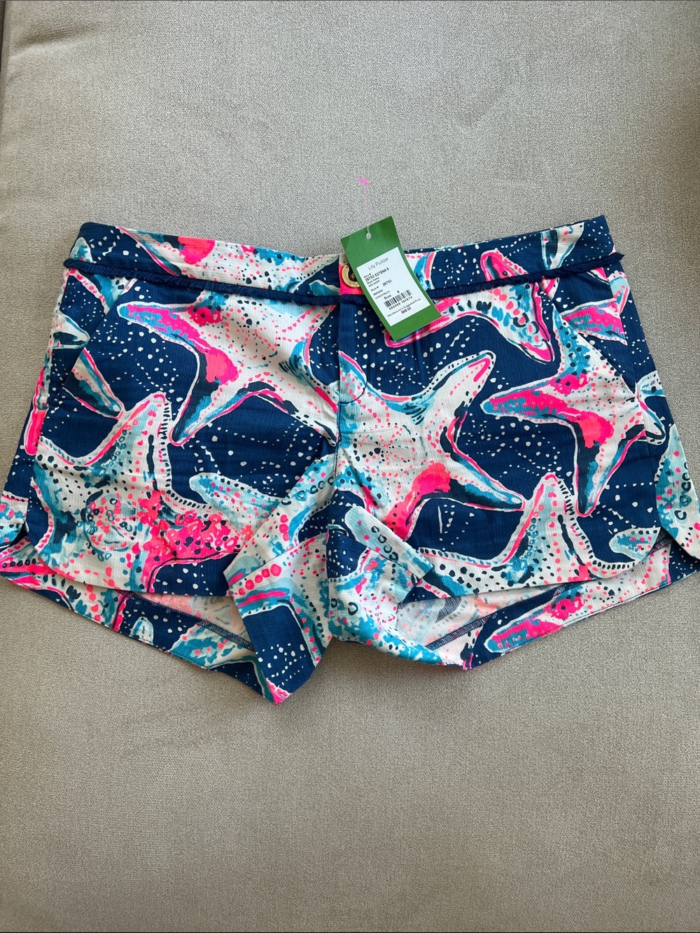 Lilly Pulitzer Navy Starfish Print Women’s Shorts Size 6